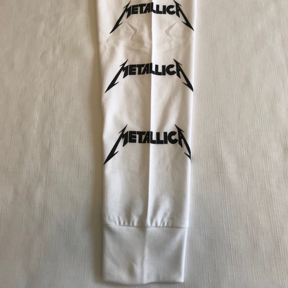H&M METALLICA Long Sleeve T-shirt NEW M, L, XL - Picture 7 of 8